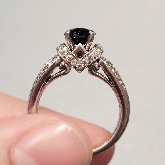 14k White Gold Diamond Engagement and Promise ring set. - Picture 1 of 4